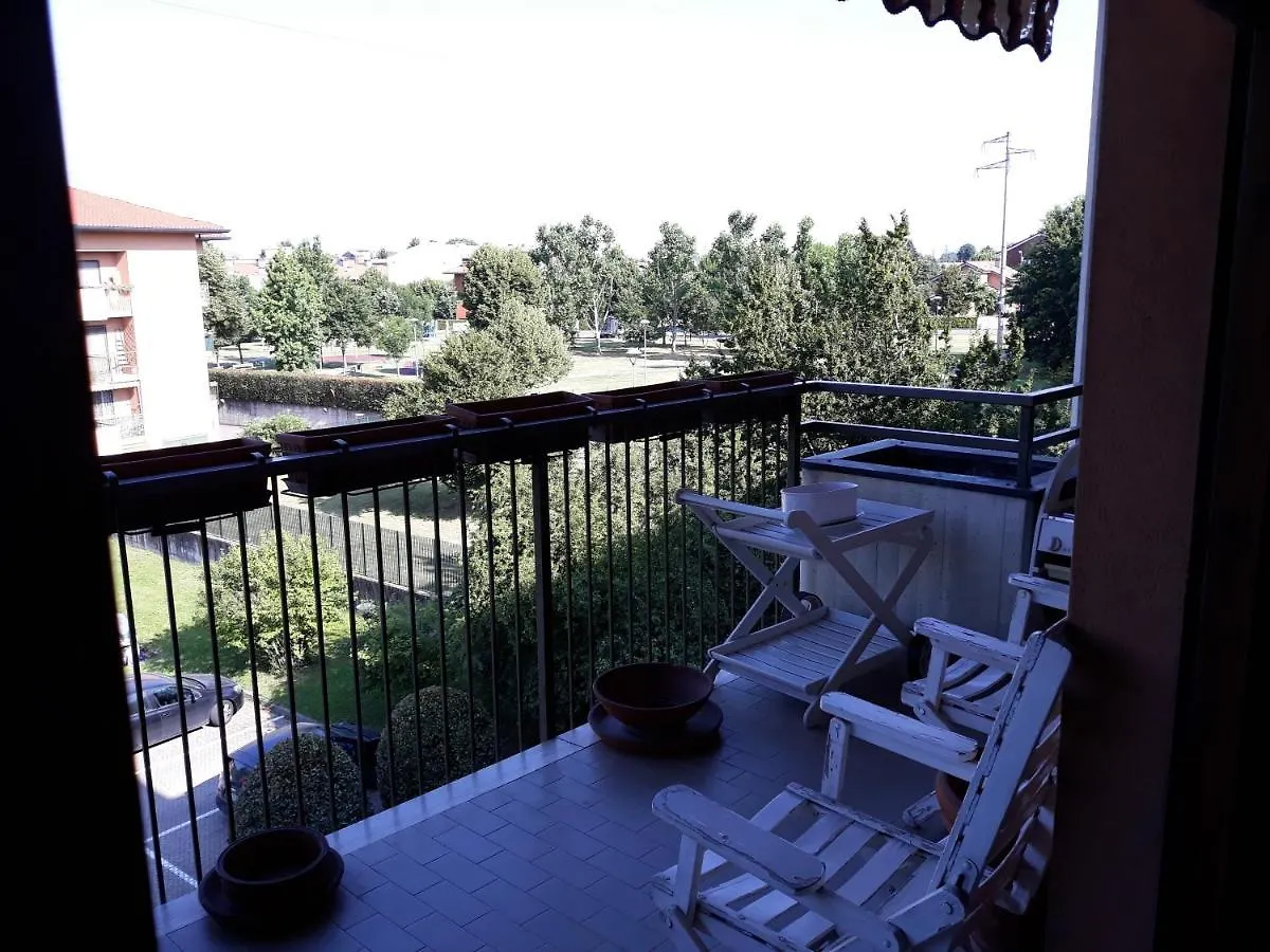 Homestay San Donato Milanese - 20097- Poasco Abbazia Chiaravalle - Milano Italy